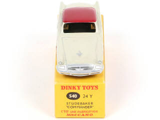 Lot 289 - DINKY TOYS (FRANCE) (1)