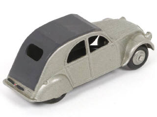 Lot 258 - DINKY TOYS (FRANCE) (1)