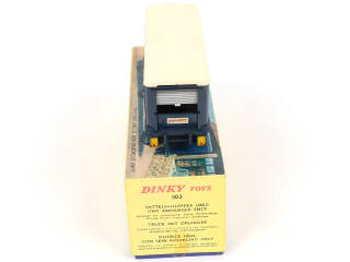Lot 343 - DINKY TOYS (FRANCE) (1)