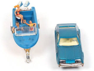 Lot 142 - CORGI TOYS (GB) (1)