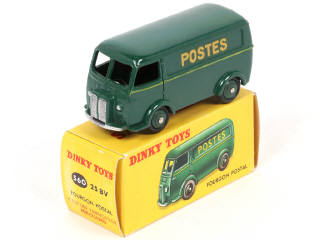 Lot 319 - DINKY TOYS (FRANCE) (1)