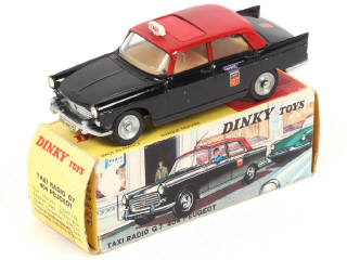 Lot 290 - DINKY TOYS (FRANCE) (1)