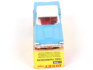 Lot 244 - DINKY TOYS (GB) (1)