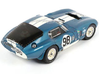 Lot 23 - EXOTO (USA) (1)