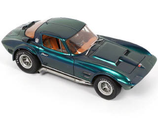 Lot 35 - EXOTO (USA) (1)