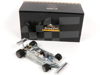 Lot 100 - EXOTO (USA) (1)