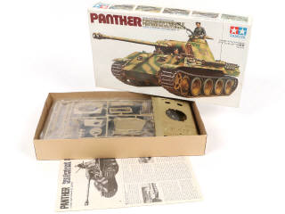 Lot 6 - TAMIYA (JAPON) (5)