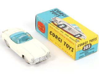 Lot 149 - CORGI TOYS (GB) (1)