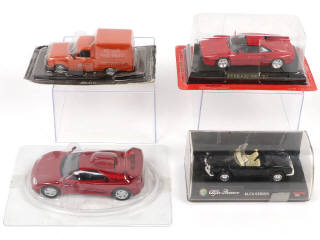 Lot 45 - DIVERS (16)