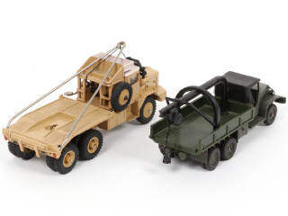 Lot 285 - DINKY TOYS (FRANCE) (2)