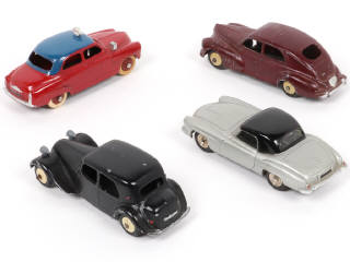 Lot 304 - DINKY TOYS (FRANCE) (4)