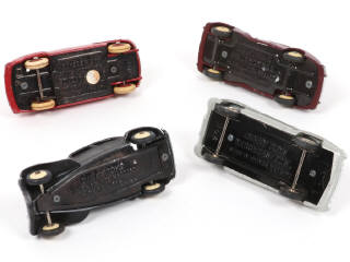 Lot 304 - DINKY TOYS (FRANCE) (4)