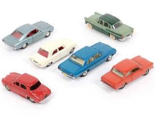 Lot 307 - DINKY TOYS (FRANCE) (6)