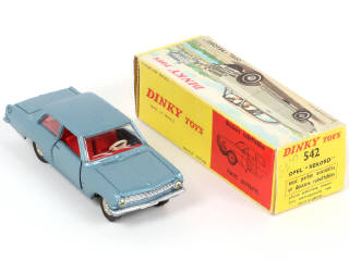 Lot 273 - DINKY TOYS (FRANCE) (1)