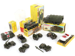 Lot 308 - DINKY TOYS (FRANCE) (11)