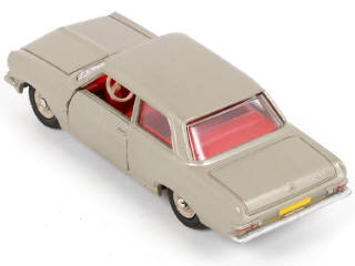 Lot 272 - DINKY TOYS (FRANCE) (1)