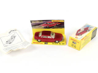 Lot 244 - DINKY TOYS (GB) (1)