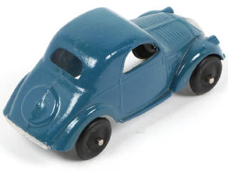 Lot 260 - DINKY TOYS (FRANCE) (1)