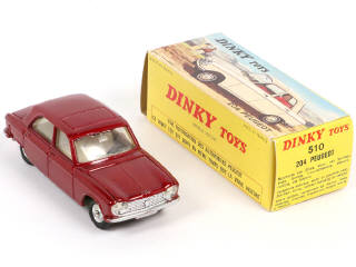 Lot 271 - DINKY TOYS (FRANCE) (1)