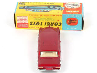 Lot 151 - CORGI TOYS (GB) (1)