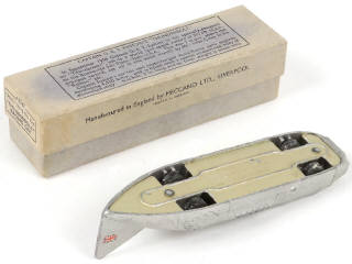 Lot 235 - DINKY TOYS (GB) (1)