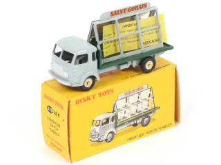 Lot 273 - DINKY TOYS (FRANCE) (1)