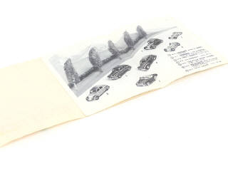 Lot 237 - DINKY TOYS (FRANCE) (1)