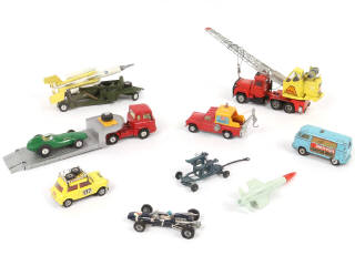 Lot 128 - CORGI TOYS (GB) (11)