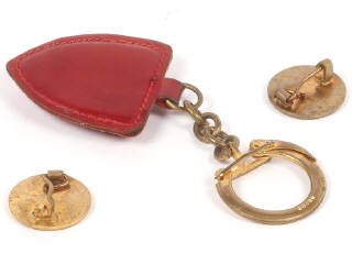 Lot 233 - DINKY TOYS (3)