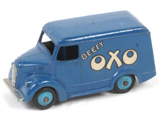 Lot 198 - DINKY TOYS (GB) (1)