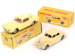 Lot 223 - DINKY TOYS (GB) (2)