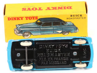 Lot 247 - DINKY TOYS (FRANCE) (1)