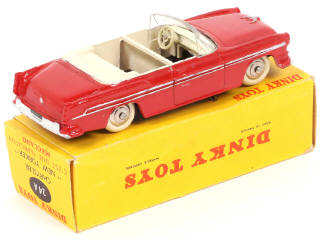 Lot 244 - DINKY TOYS (FRANCE) (1)