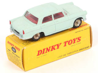 Lot 258 - DINKY TOYS (FRANCE) (1)