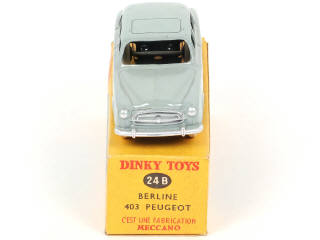 Lot 245 - DINKY TOYS (FRANCE) (1)