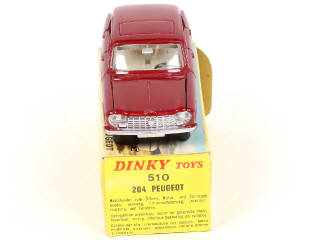 Lot 265 - DINKY TOYS (FRANCE) (1)