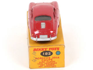 Lot 209 - DINKY TOYS (GB) (1)