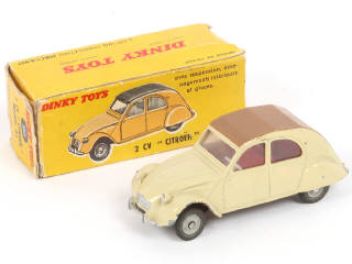 Lot 259 - DINKY TOYS (FRANCE) (1)