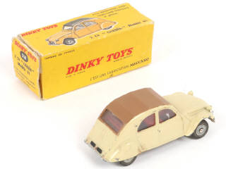 Lot 259 - DINKY TOYS (FRANCE) (1)