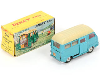 Lot 270 - DINKY TOYS (FRANCE) (1)