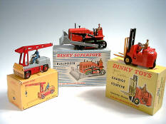 DINKY TOYS (FRANCE) (3)