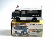DINKY TOYS FRANCE (1)
