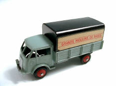 DINKY TOYS FRANCE (1)