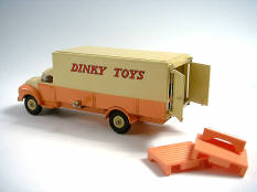 DINKY TOYS GB (1)