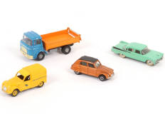 DINKY TOYS (4)