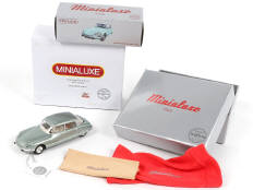 Lot 220 - MINIALUXE (FRANCE) (1)