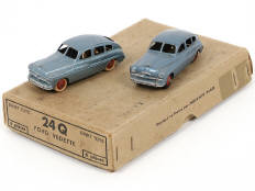 DINKY TOYS (FRANCE) (3)