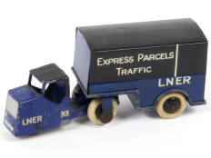 DINKY TOYS (GB) (1)