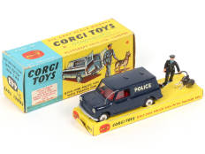 CORGI TOYS (GB) (1)