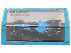 Lot 114 - SPARK (MACAU) (1)